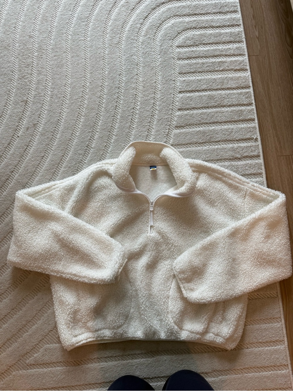 Old Navy Ivory Sherpa Half-Zip Turtleneck Sweatshirt
